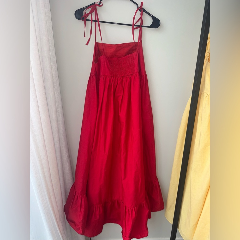 Showpo Red Maxi Dress - Picture 2 of 3
